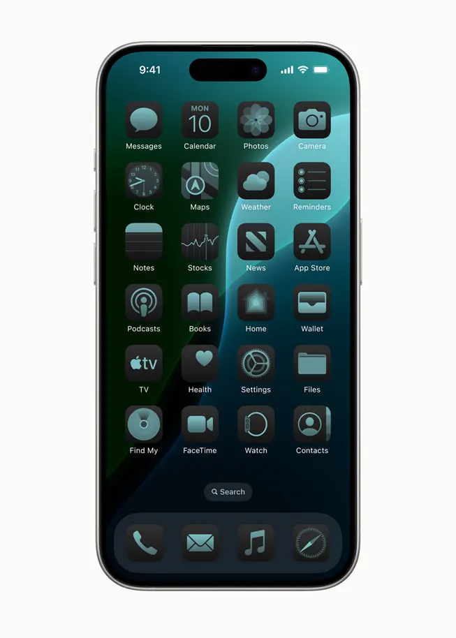 Apple WWDC24 iOS 18 Home Screen dark effect tinted green 240610 inline.jpg.large