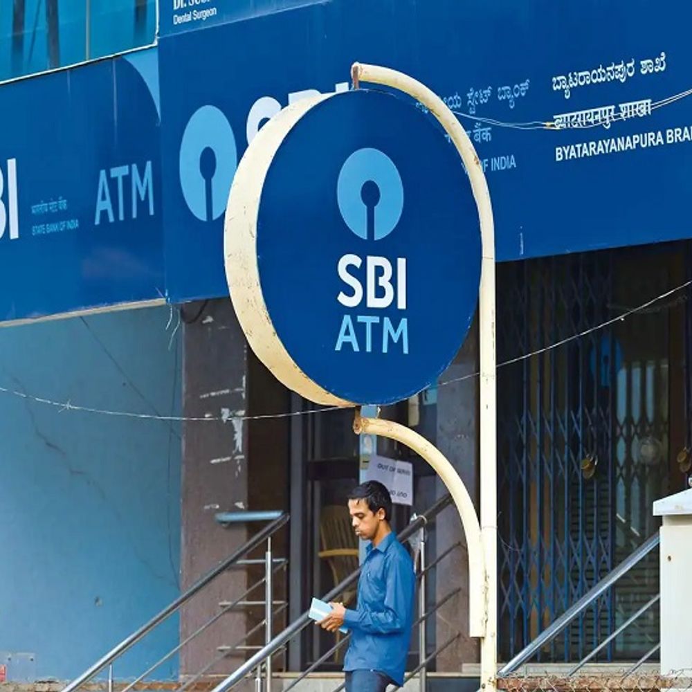 SBI ने लॉन्च की नई 'अमृत वृष्टि' स्कीम:इसमें 444 दिन के लिए करना होगा निवेश, सालाना 7.75% तक ब्याज मिलेगा 1 43341692183955 1721129553 7GT0YH
