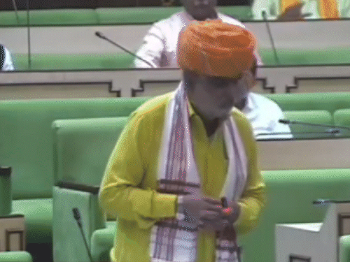 गोल्फ कोर्स-पोलो क्लब मेंबरशिप मामले में एसओजी करेगी जांच:मंत्री खर्रा ने किया ऐलान; धारीवाल बोले- आप कुछ नहीं बिगाड़ पाओगे 1 combine gif 1721052667 2TTBOA