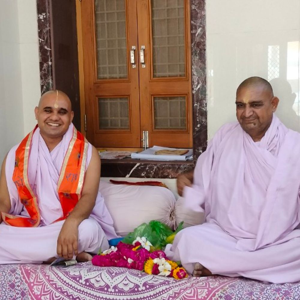 भारत से जापान तक होगी रामस्नेही संतों की धर्म यात्रा:चित्तौड़गढ़ से होंगे रवाना, विश्व शांति और धर्म जागरण का देंगे संदेश 1 1003364786 1747555988 zlwKPa