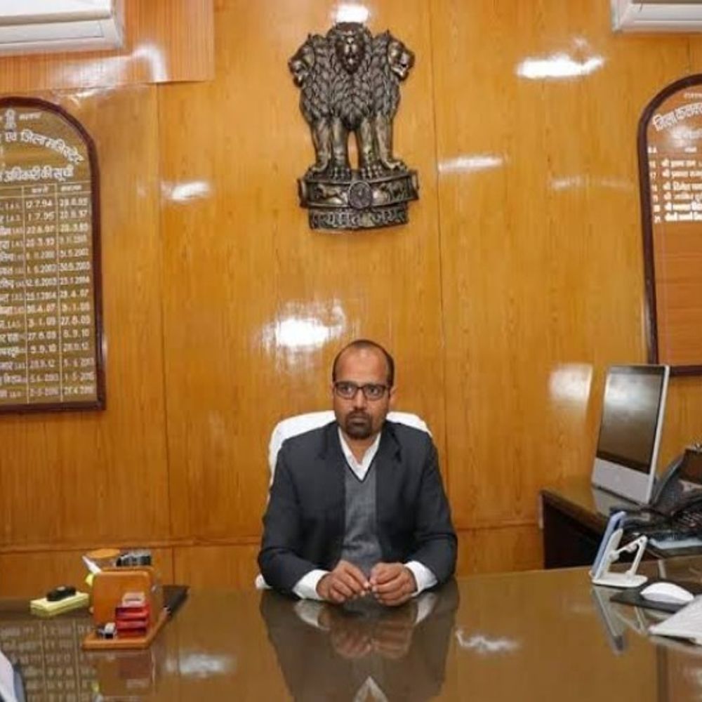 कानाराम सिरवी को बनाया सवाई माधोपुर का नया कलेक्टर:शुभम चौधरी को संयुक्त शासन सचिव बनाया 1 1001131912 1750616672 3wDR0g