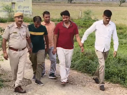 टेक्निशियन का काम करने वालों ने 400 करोड़ ठगे:बेंगलुरु में बनाया ऑफिस, एक ही कंपनी के खिलाफ 4 हजार शिकायत दर्ज 1 b01 1750860900