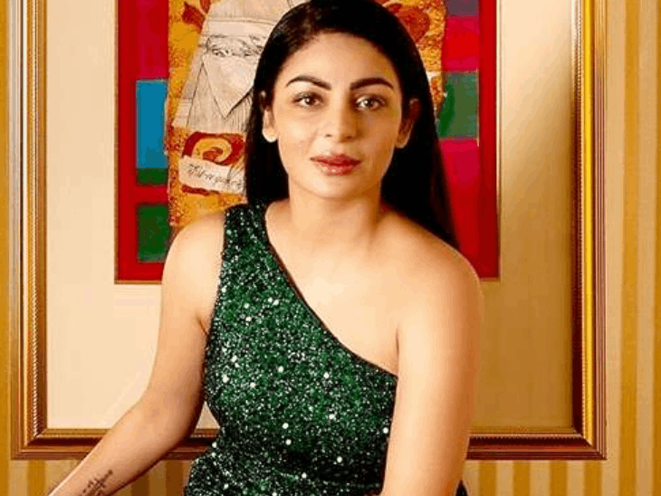 नीरू बाजवा ने हानिया आमिर को किया अनफॉलो!:'सरदार जी 3' से जुड़े पोस्ट भी हटाए, फिल्म का अहम पार्ट हैं एक्ट्रेस 1 dbgifmagic 15 1751004294 sP3BE4