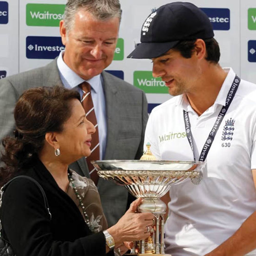 पटौदी की विरासत को बचाने के लिए तेंदुलकर आए आगे:ECB-BCCI के अधिकारियों की बात;भारत-इंग्लैंड टेस्ट सीरीज में विजेता को मिलेगा पटौदी पदक 1 photo 1 3 1750045716 VDsS3D