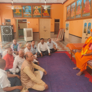 मुथा ने गोशाला में दी 31 लाख की सहयोग राशि:गंगानाथ महाराज ने माला पहनाकर किया स्वागत,