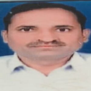 मोबाइल टावर पर काम करते समय करंट से मौत:थानागाजी कस्बे में ग्रामीणों ने SDM कार्यालय के बाहर धरना देकर विरोध जताया