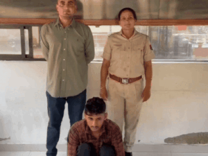 सीकर में 43 ग्राम MDMA ड्रग्स के साथ तस्कर गिरफ्तार:सालासर बस स्टैंड पर किराए के मकान में रहता था, बड़े खुलासे होने की संभावना