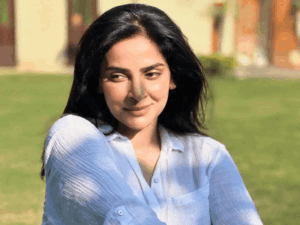 पाकिस्तानी कलाकारों के सोशल मीडिया अकाउंट से बैन हटा!:​​​​​​​मावरा होकैन, युमना जैदी समेत कई सेलेब्स की इंस्टा प्रोफाइल फिर एक्टिव, हानिया आमिर, माहिरा अब भी रिस्ट्रिक्ट