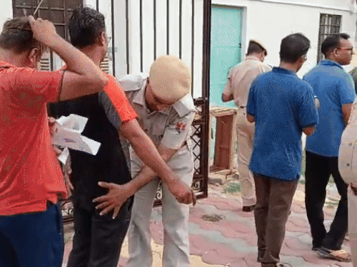 राजस्थान में 4 भर्ती परीक्षाओं की वैकेंसी निकालने की तैयारी:फॉर्म भरने के बाद एग्जाम नहीं दिया तो होगा एक्शन, जानिए-कब निकलेगी विज्ञप्ति, कब होंगे आवेदन 1 whatsappvideo2025 06 23at82900am ezgifcom resize17 1752408828 PTwK2D